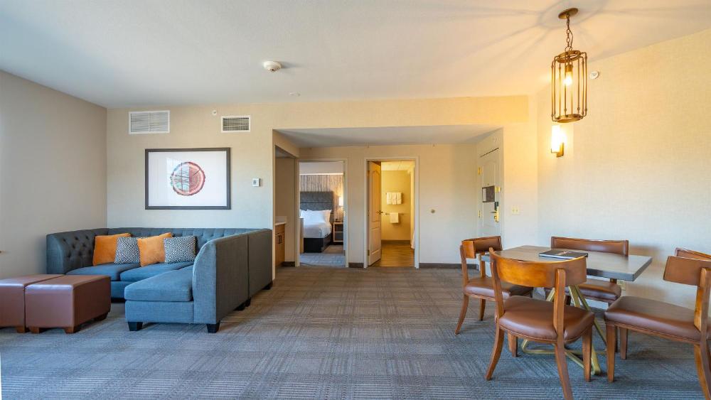 Executive King Suite interior